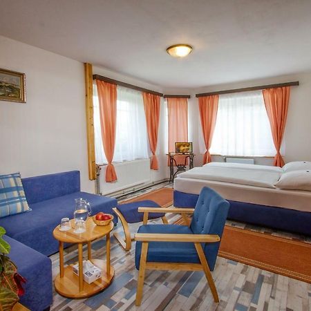 Rodinny Hotel Kaiser Desná المظهر الخارجي الصورة