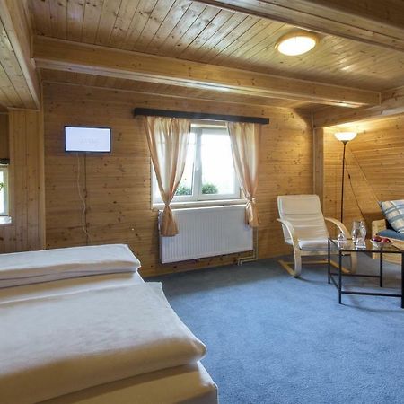 Rodinny Hotel Kaiser Desná المظهر الخارجي الصورة